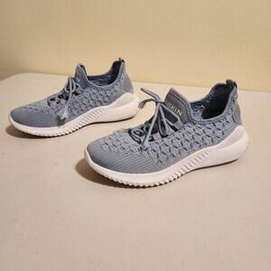 Danskin Stunt Comfort Sneaker Baby Blue Vegan Textile Walk Shoes US 6.5 EUR 37.5